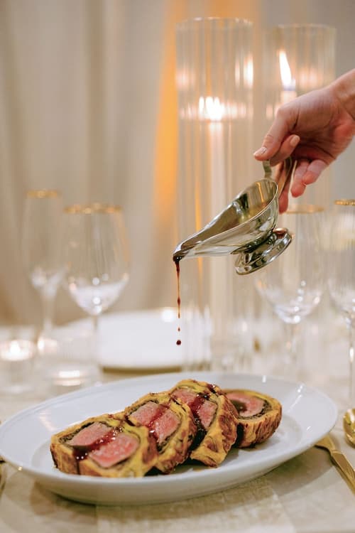 Martinique New York on Broadway, Curio Collection by Hilton, Reception