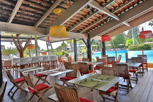 Mahogany Hôtel Résidence & Spa, Food court