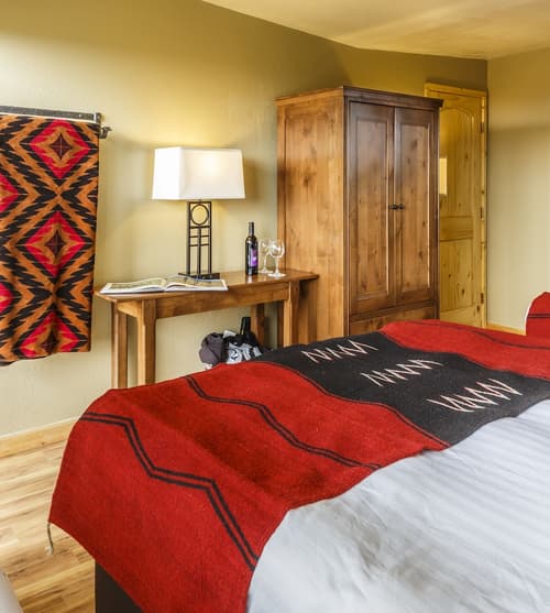 Far View Lodge, Room