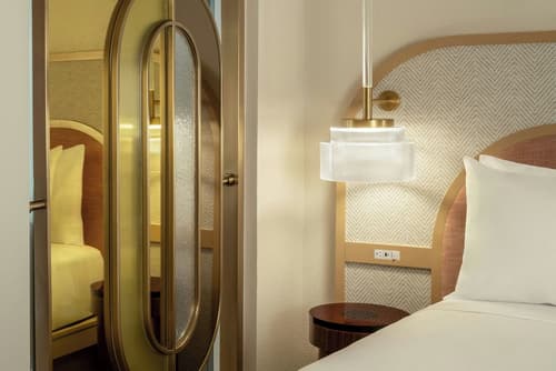 The Luce, St. Pete Beach, a Tribute Portfolio Hotel, Room