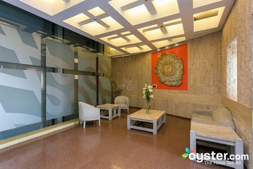 Hotel Royal Reforma, Interior entrance