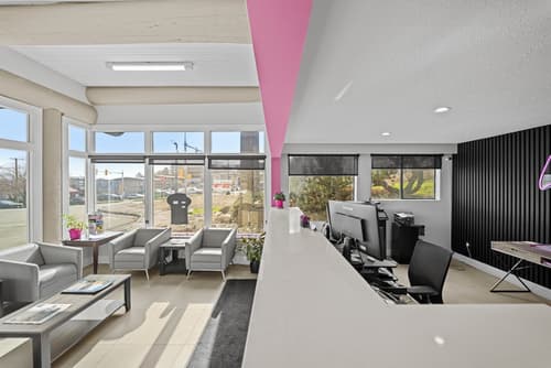 The Vista Inn, Reception