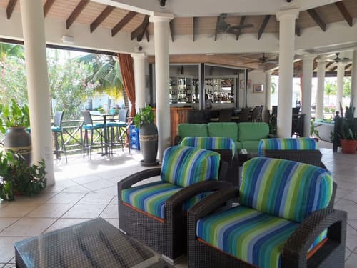 Coyaba Beach Resort, Lobby