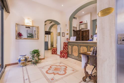 Hotel Galileo, Check-in/check-out kiosk