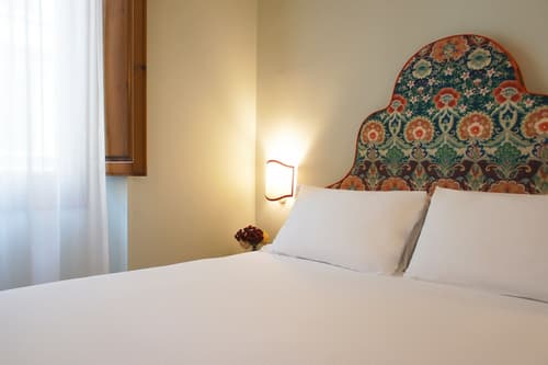 Hotel Galileo, Primary image