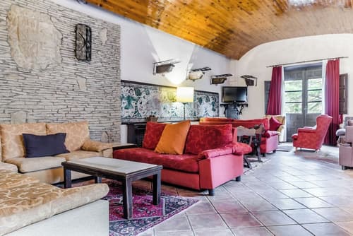 Albarracin, Lobby sitting area