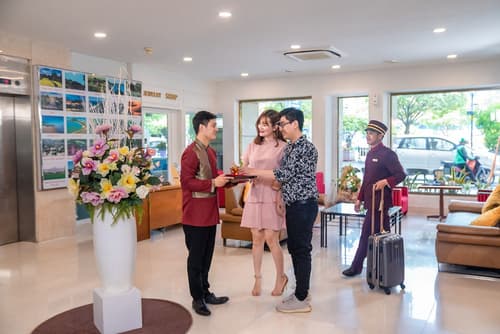 Oscar Saigon Hotel, Lobby