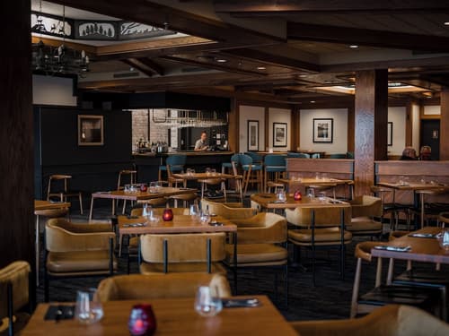 Chateau Jasper, Restaurant