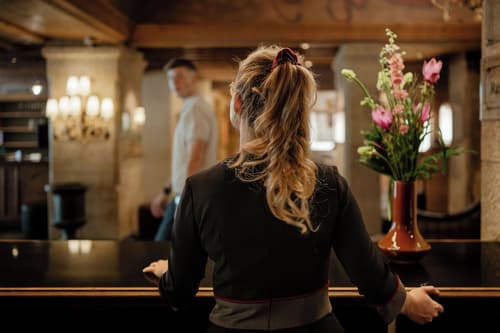 Gstaad Palace, Reception