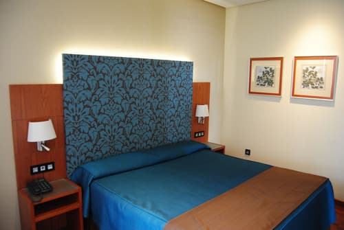 Hotel Cervantes, Room