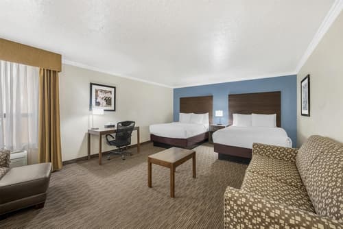 Best Western Airport Albuquerque InnSuites Hotel & Suites, Room