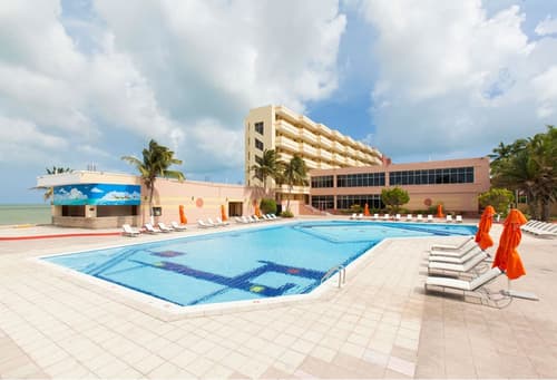 Ramada Belize City Princess Hotel, Pool