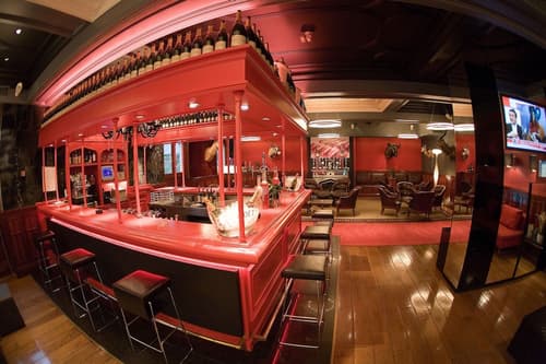 Hotel Lopez de Haro, Bar (on property)