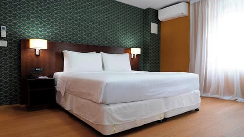J5 Hotels Helvetie Montreux, Room
