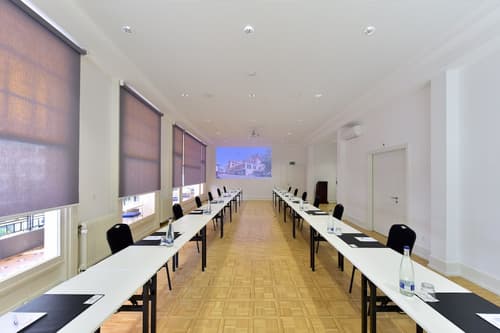 J5 Hotels Helvetie Montreux, Meeting facility