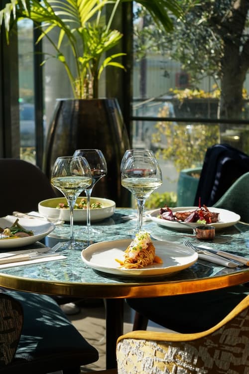 Pullman Paris Tour Eiffel, Restaurant