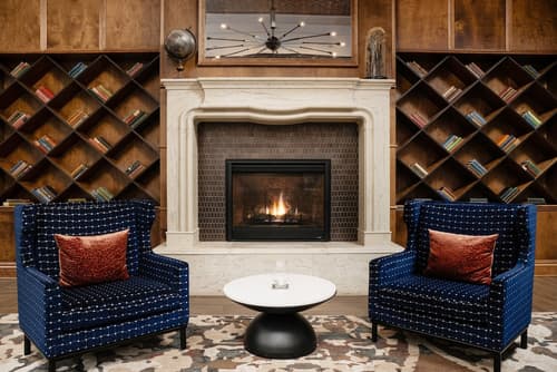 Hotel Indigo Baltimore Downtown by IHG, Lobby sitting area