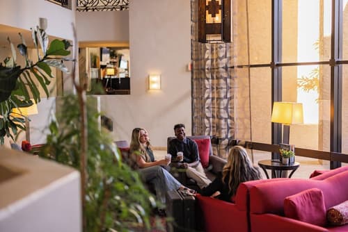 The McCormick Scottsdale, Lobby sitting area