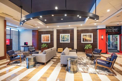 Sheraton Lincoln Harbor Hotel, Lobby