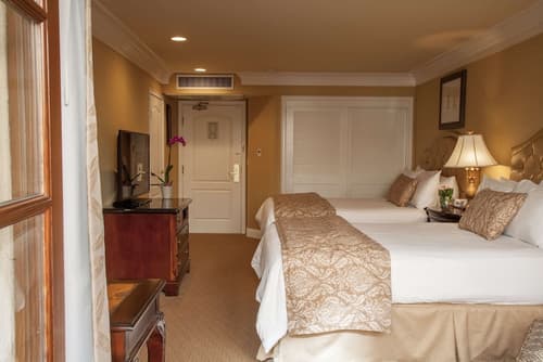 Best Western Plus Sunset Plaza Hotel, Room