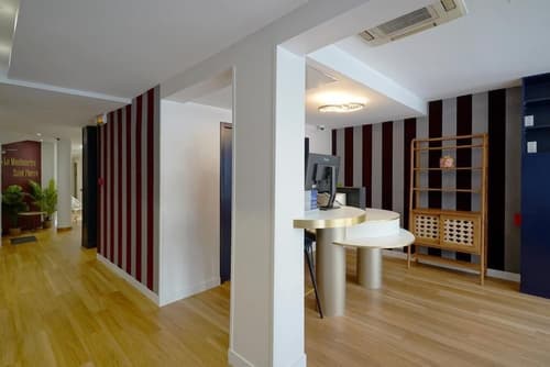 Hotel Le Montmartre Saint Pierre, Lobby