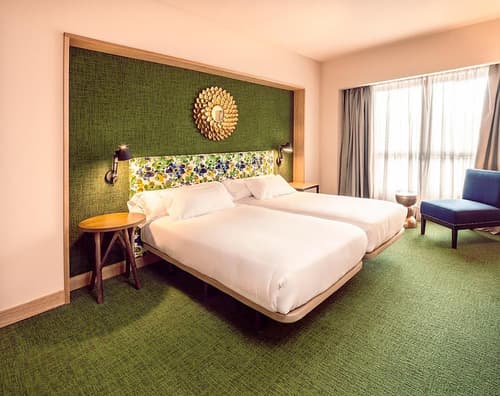 Barceló León Conde Luna, Room