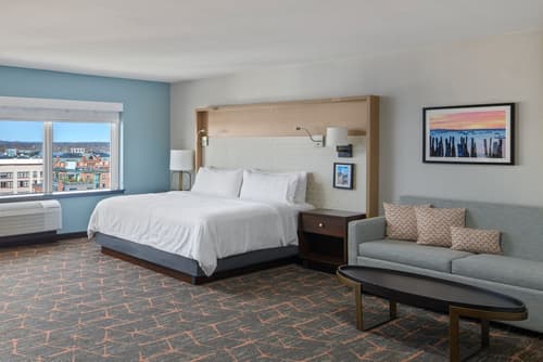 Holiday Inn Portland-By the Bay by IHG, Room