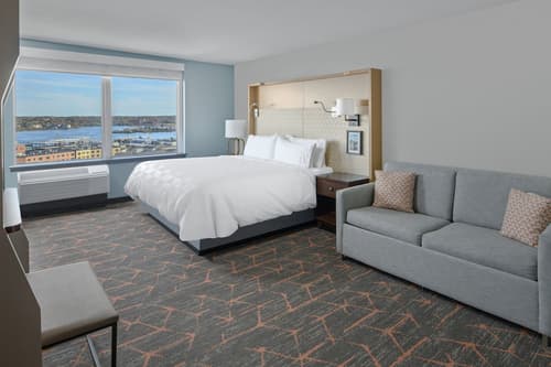Holiday Inn Portland-By the Bay by IHG, Room