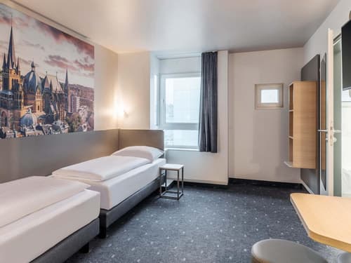 B&B Hotel Aachen-Hbf, Room