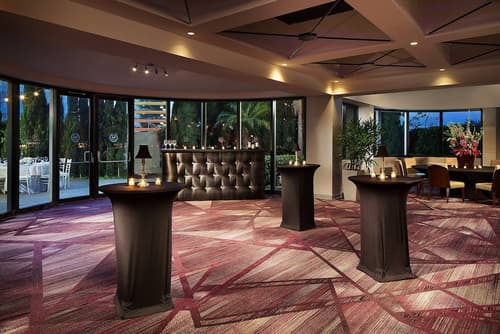 Sheraton Gateway Los Angeles Hotel, Reception