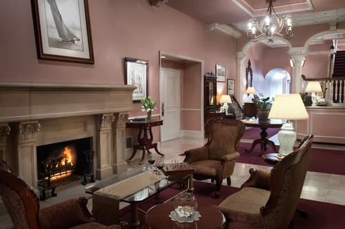 The Monterey Hotel, Lobby