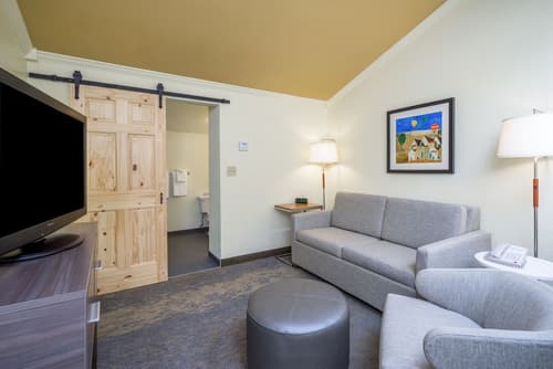 Holiday Inn Hyannis by IHG, Room