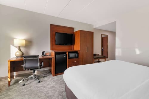 Comfort Inn Manchester Airport, Room