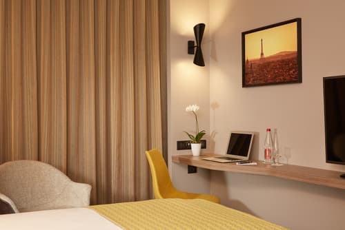 Hôtel Auteuil Tour Eiffel, Room
