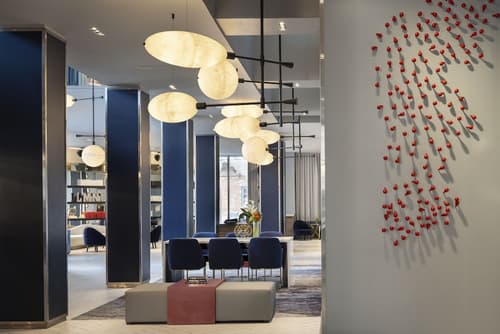 Le Méridien New Orleans, Lobby lounge