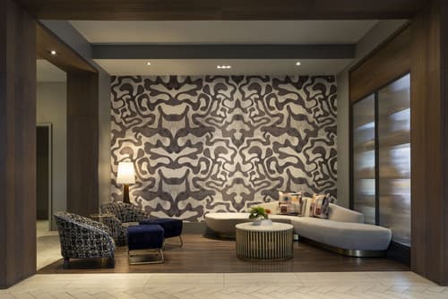 Le Méridien New Orleans, Lobby lounge