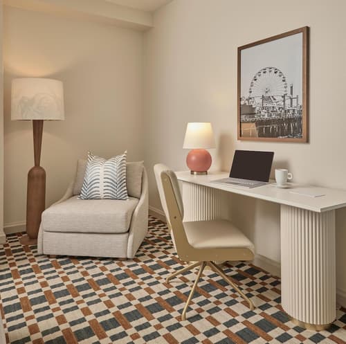 Hyatt Centric Delfina Santa Monica, Lobby