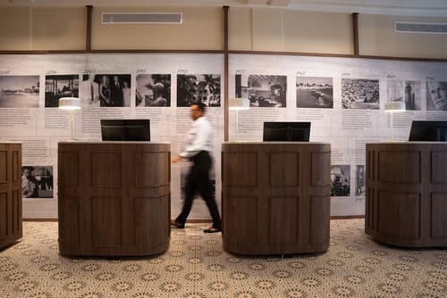 Avila Beach Hotel, Check-in/check-out kiosk