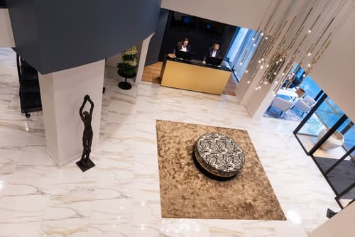 Hôtel l'Amirauté, Lobby