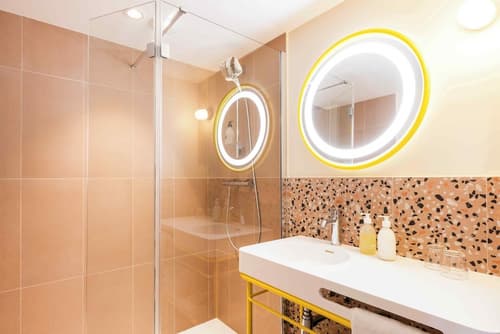 Nice Pam Hotel, Room