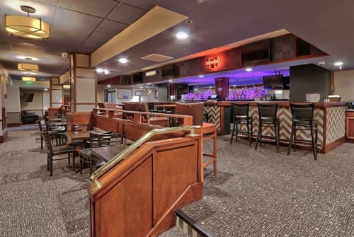 Ramada Plaza by Wyndham Albuquerque Midtown, Bar (on property)