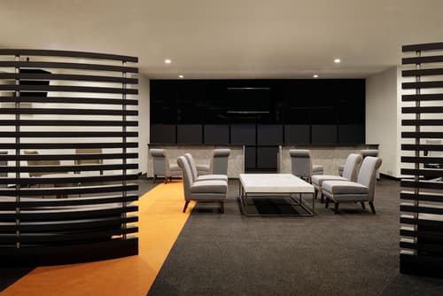 Sheraton Grande Tokyo Bay Hotel, Lobby