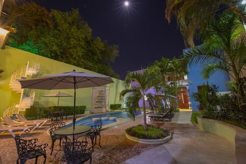 Hotel Del Gobernador, Outdoor pool