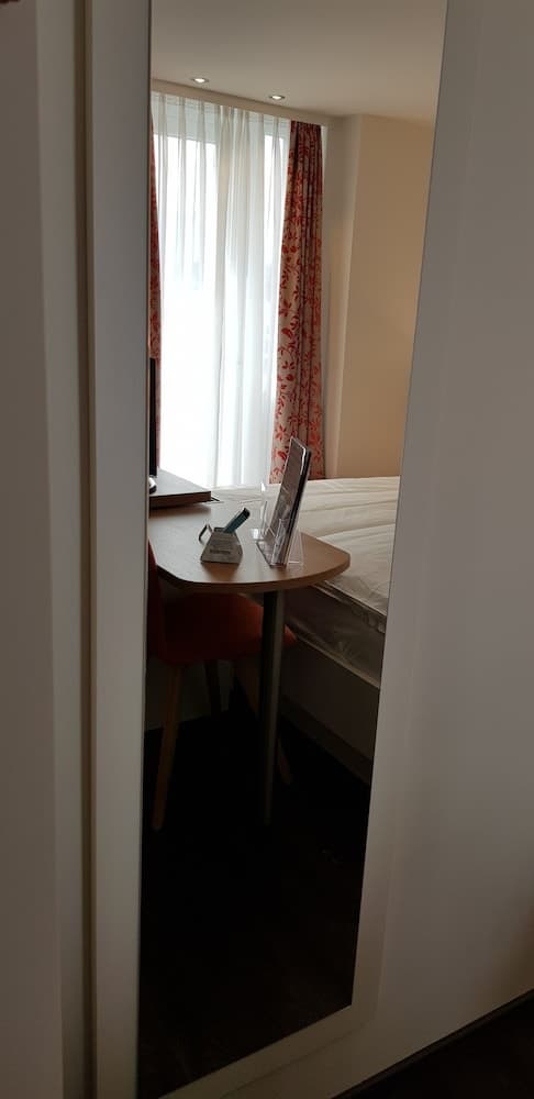 Hotel Bernerhof, Room