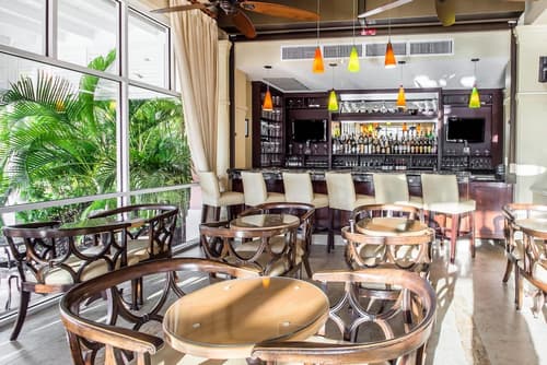 Comfort Suites Paradise Island, Property amenity