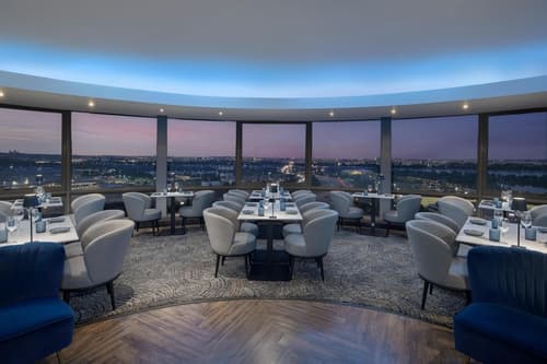 DoubleTree by Hilton Washington DC - Crystal City, Bar (on property)