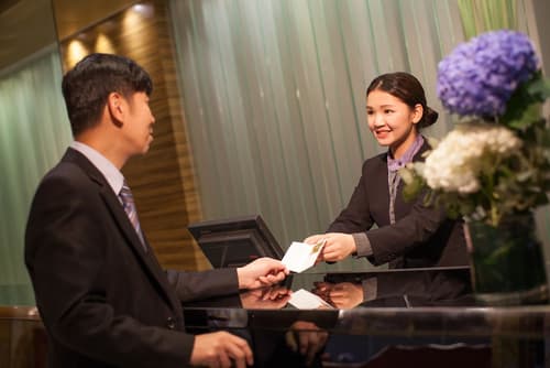 Park Hotel Hong Kong, Reception