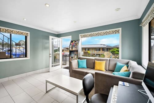 Best Western Park Crest Inn, Lobby