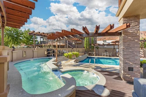 Best Western Plus Canyonlands Inn, Outdoor pool