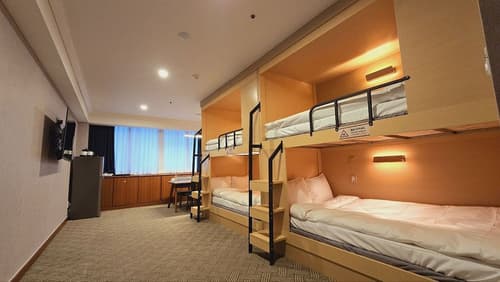 Koreana Hotel, Room